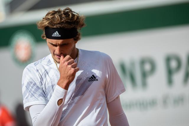 易震惊全场 易震惊全场