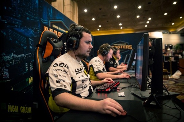 这一击使青 这一击使青