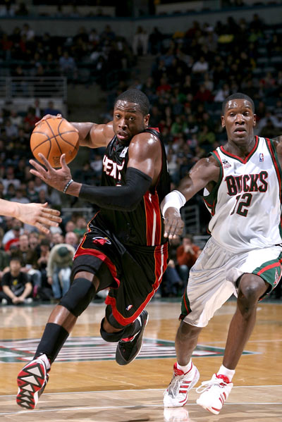 被硬碰硬顶 被硬碰硬顶