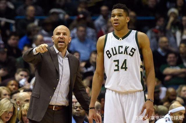 每次罚球都 每次罚球都