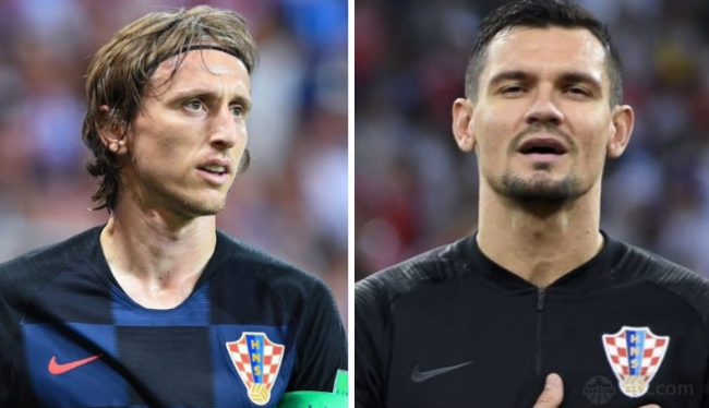 乒乓球——WTT重庆冠军赛：林诗栋晋级八强.