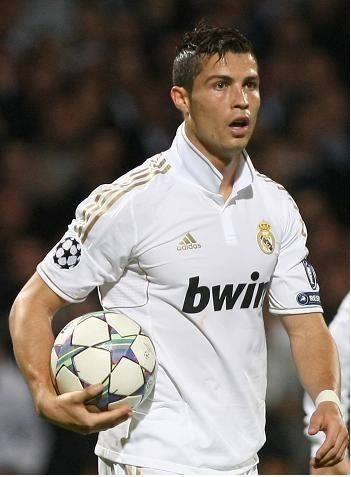 以社媒互动 以社媒互动